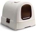 Witte kattenbak met rotan-look, met bruine deuropening en hendel aan de zijkant.