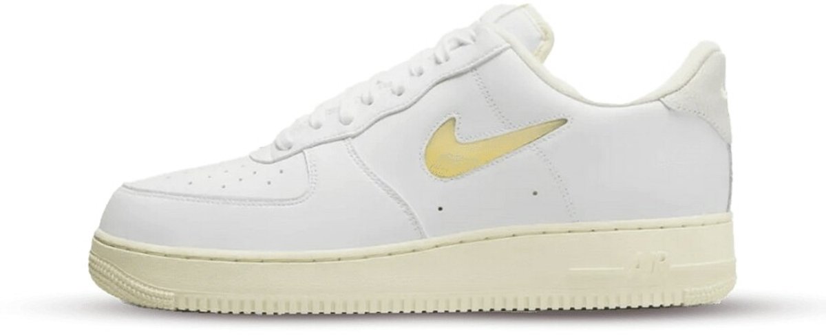 Nike Air Force 1 ’07 LX Wit