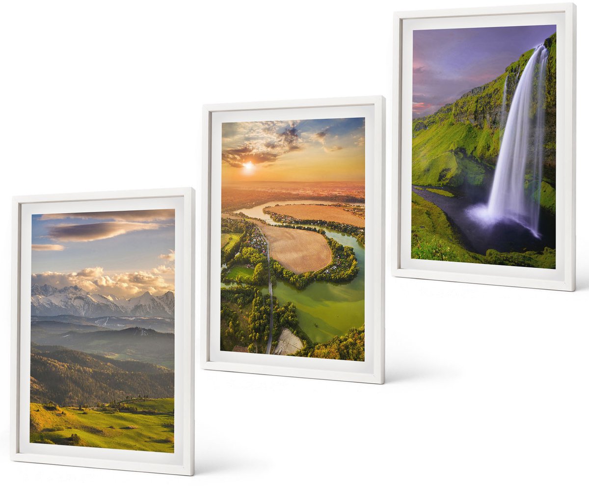 Coloray 3-Delige Schilderij Set - Uitzicht Op Een Bergrivier En Waterval In De Natuur. - 40 x 60 - Schilderijen Set - Wanddecoratie - Woonkamer - Muurdecoratie