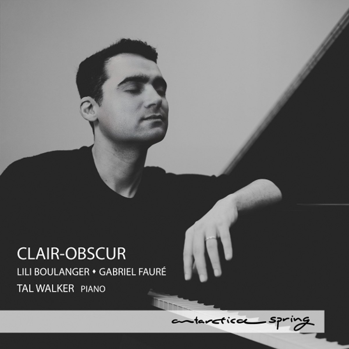Tal Walker: Clair-obscur