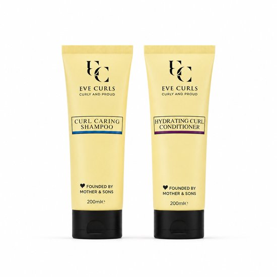 Twee gele flessen van Eve Curls met zwarte doppen. Eén met "CURL CARING SHAMPOO" en de ander met "HYDRATING CURL CONDITIONER".