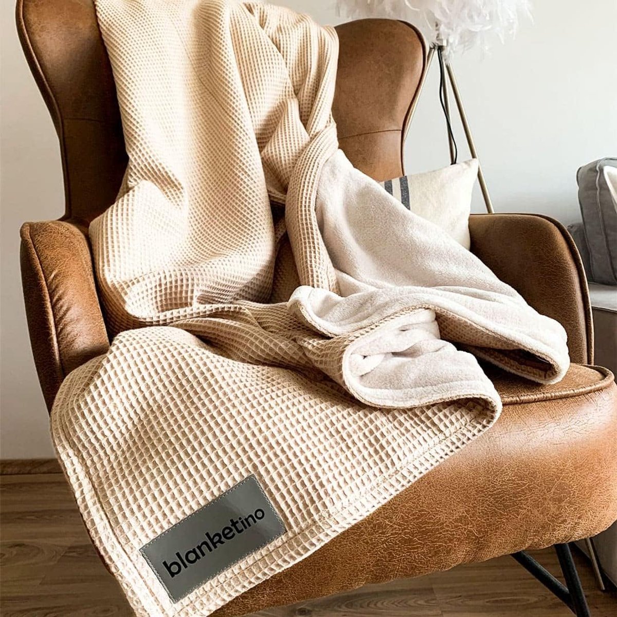 Blanket - Cuddly Warm Sofa Blanket 145 x 210 cm Made of Extra Soft Wellness Fleece and High-Quality Cotton in Various - ShopVlot