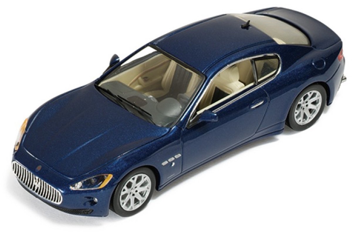 Modelauto Maserati Gran Turismo 2007 blue metallic - Schaal 1:43