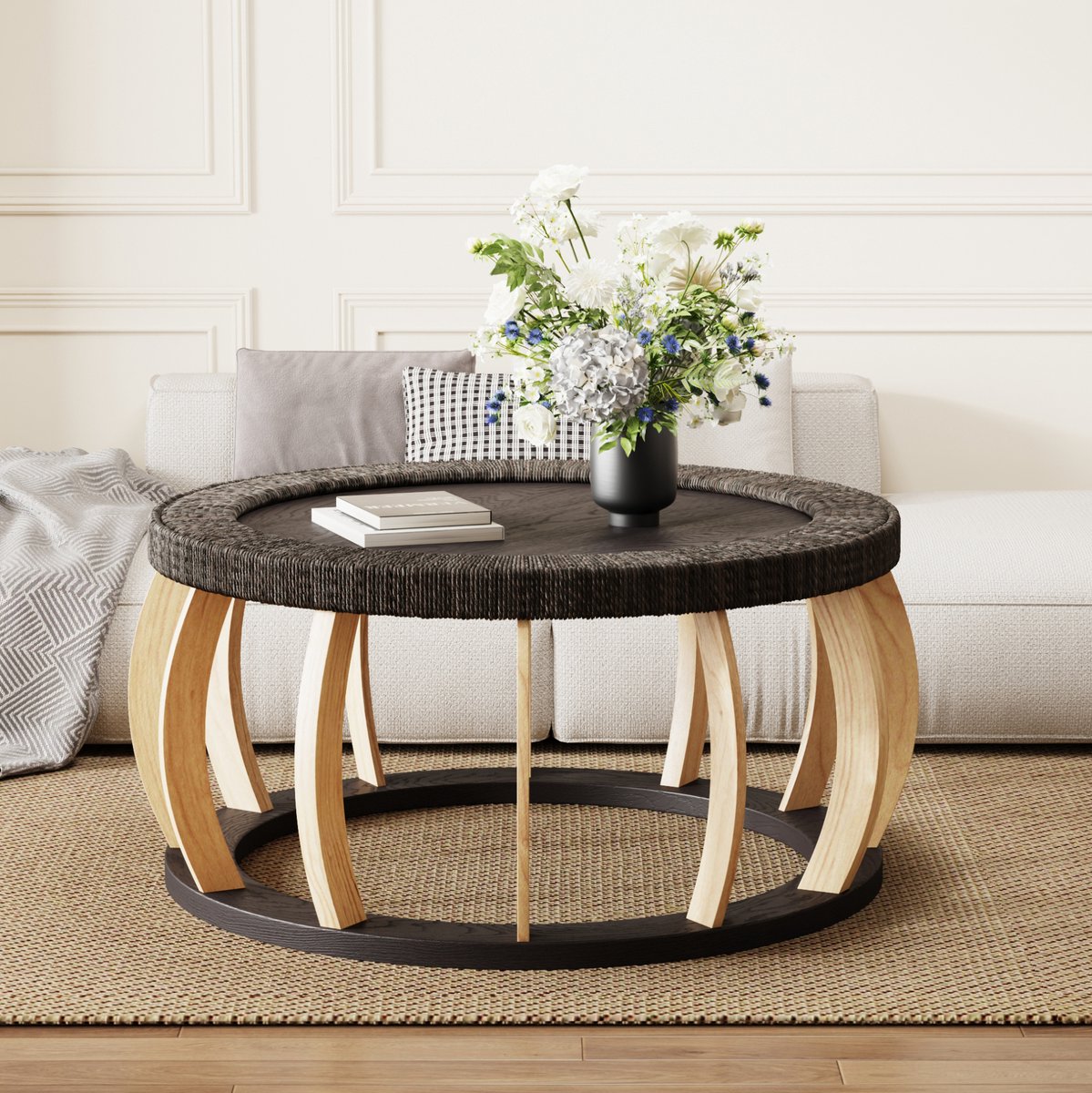 FloraGrace Salontafel - Ronde Vintage Tafel Met Rotanlook En Gebogen Poten - Voor Woonkamer En Eethoek - Hout En MDF - 90x90x43 Cm - Zwartbruin