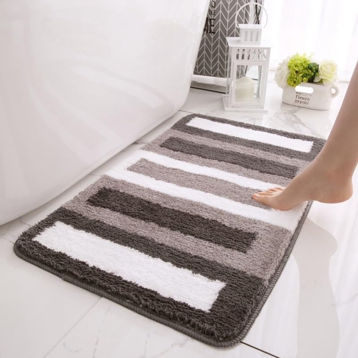 Antislip badkamermat, zachte en onregelmatig gevormde antislip badmat, machinewasbare microvezelmat, wastafelmat, douchemat en slaapkamermat (grijs, 40x60 cm)