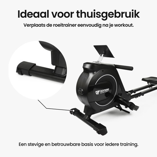 Zwarte roeitrainer met een stevige basis, getoond in een woonkamer.