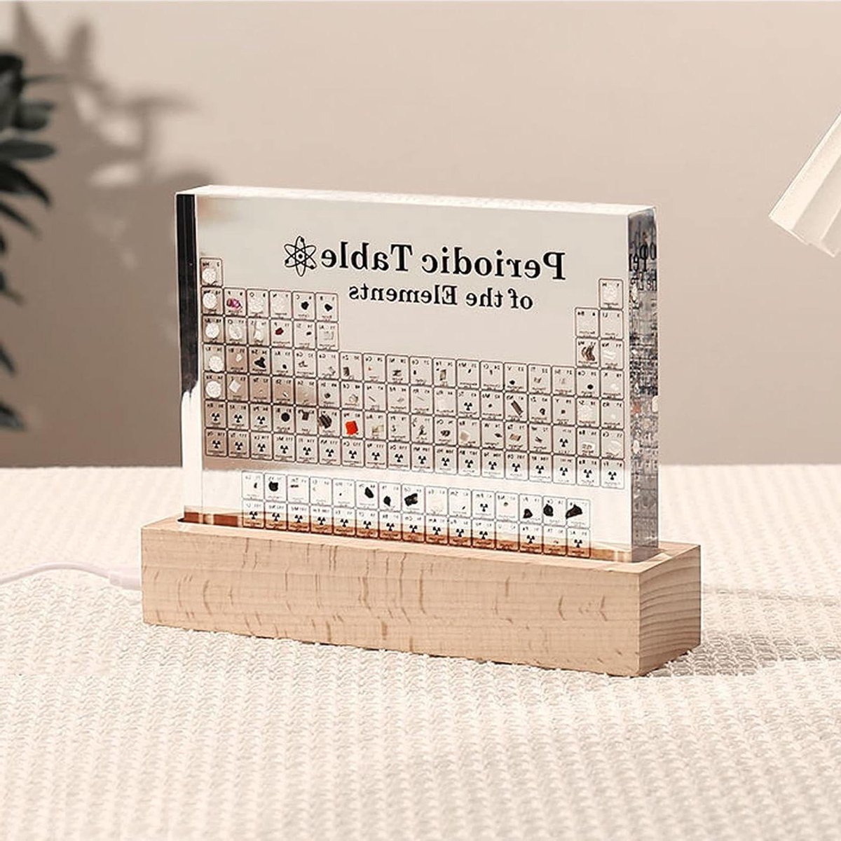 Periodiek Systeem - Elementen Display - Studie Hulp - Met Echte Elementen - 15x11.5x2 cm - Transparant