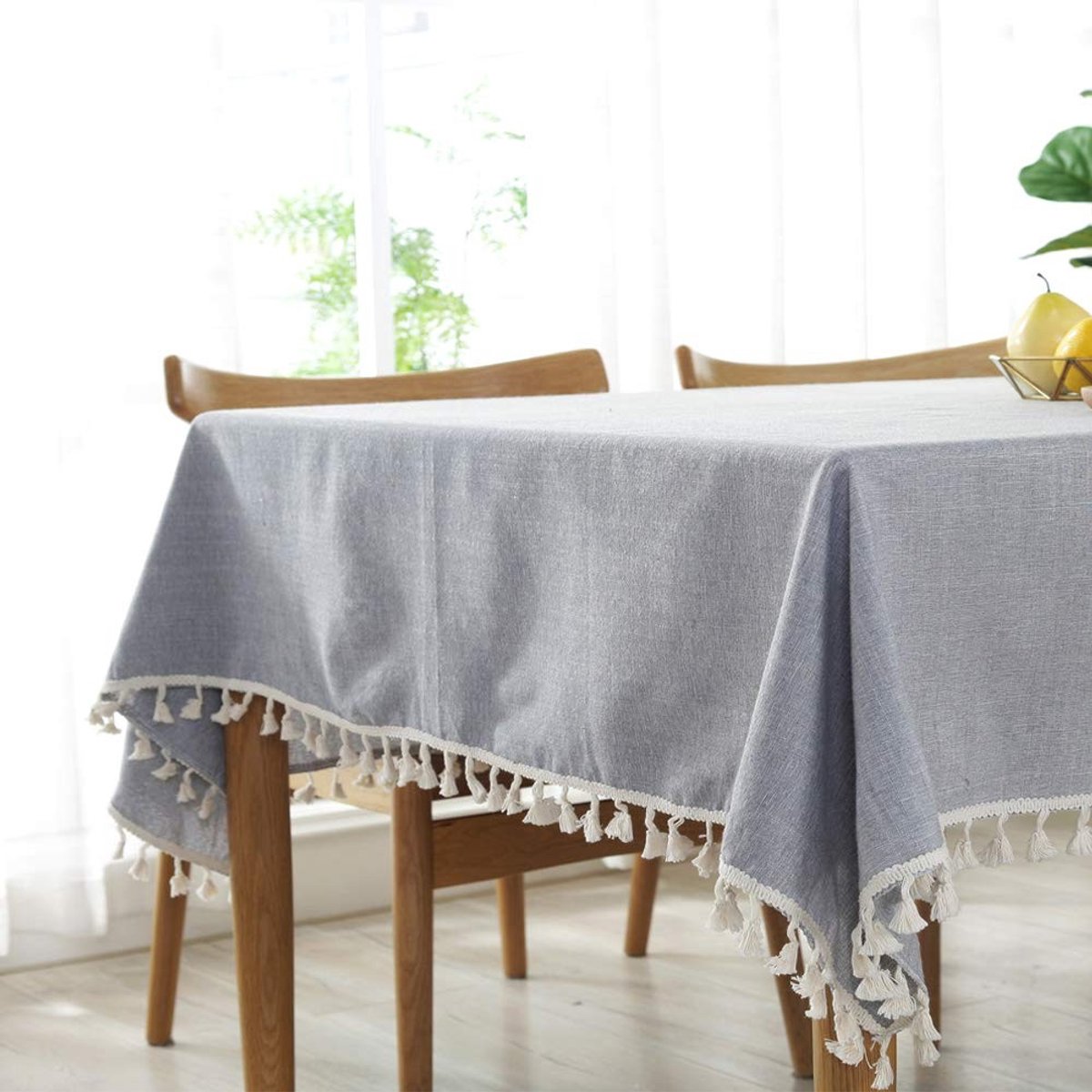 Omgoods - Multifunctioneel Rectangular Tafellaken met Kwastjes 140 x 250 cm in Lichtgrijs
