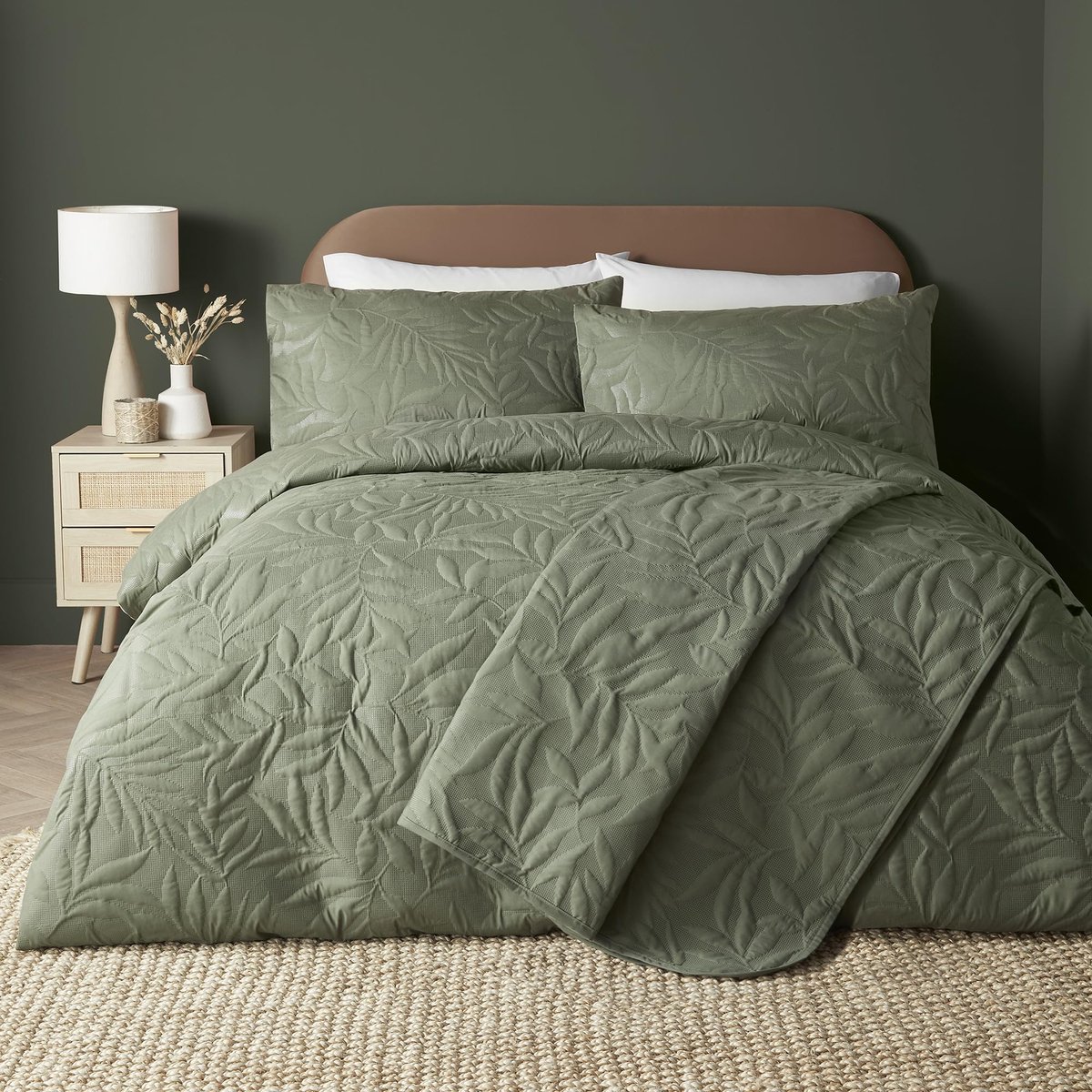 Omgoods - Khaki Groene Dekbedovertrek met Bladeren Relief - King Size (230 x 220 cm)