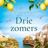 Boek "Drie zomers" van Karen Swan, met een zomerse afbeelding van een Italiaanse kustplaats met citroenen aan de boom.