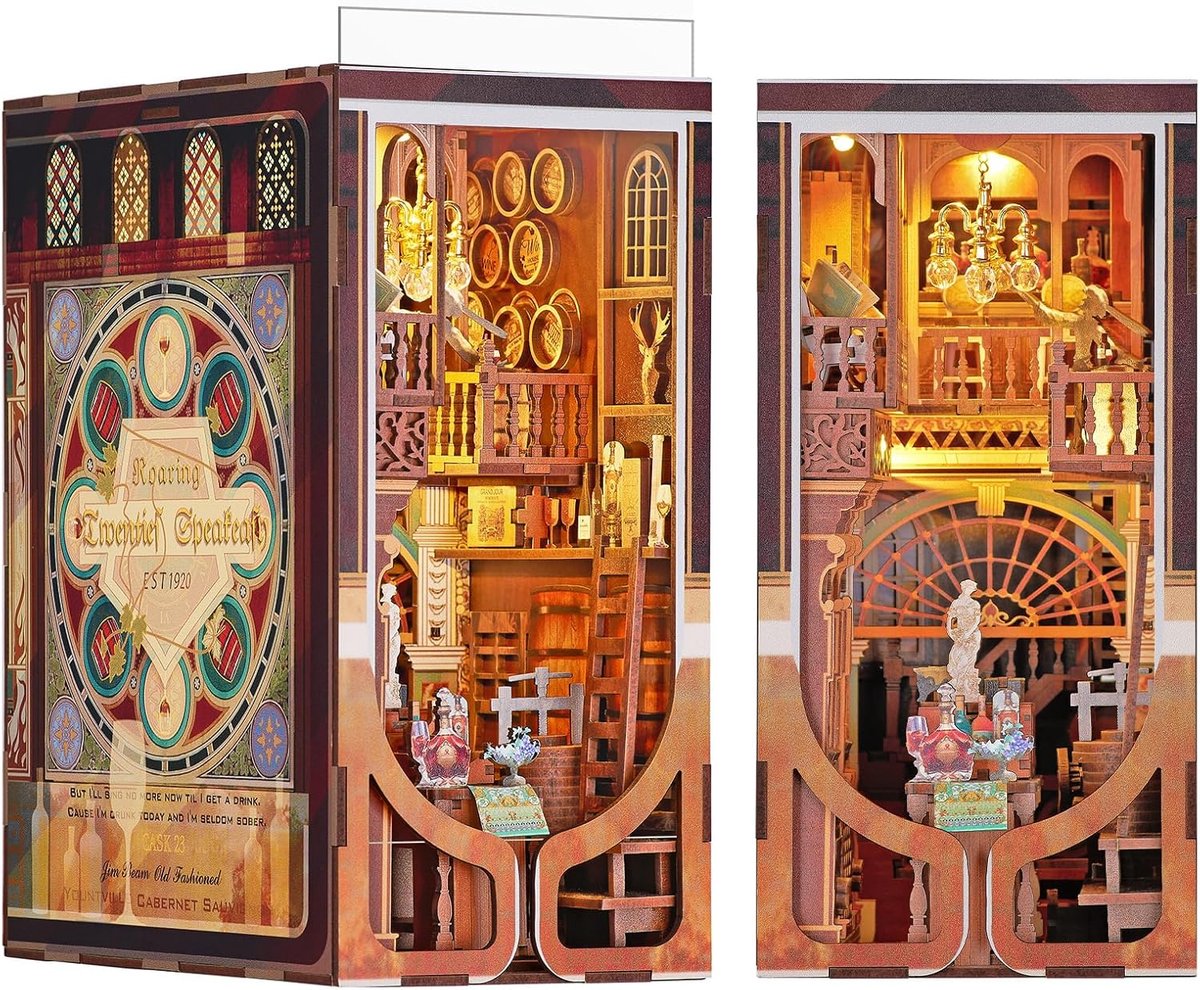 Book Nook Kit DIY miniatuurkit, boekensteun, 3D houten puzzel met stofhoes voor knutselliefhebbers (Roaring Twenties Speakeasy)