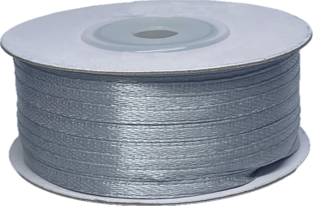 satijnen lint, hoogte 3 mm, voor 100 meter.
