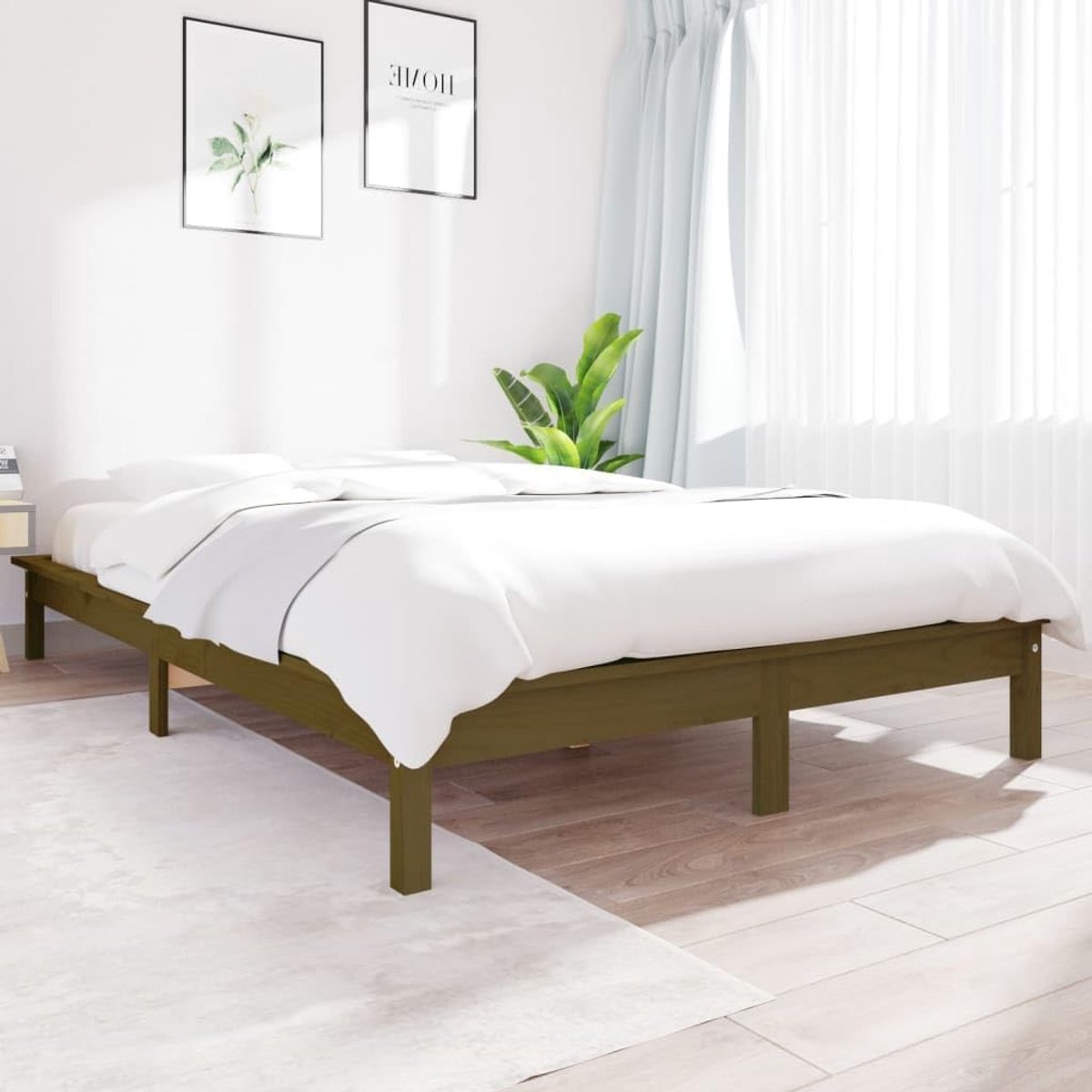 Massief grenenhout klassiek houten bed honingbruin 140x200 cm | Bedframe massief grenenhout honingbruin 140x200 cm stevig houten ledikant met lattenbodem slaapkamer meubel
