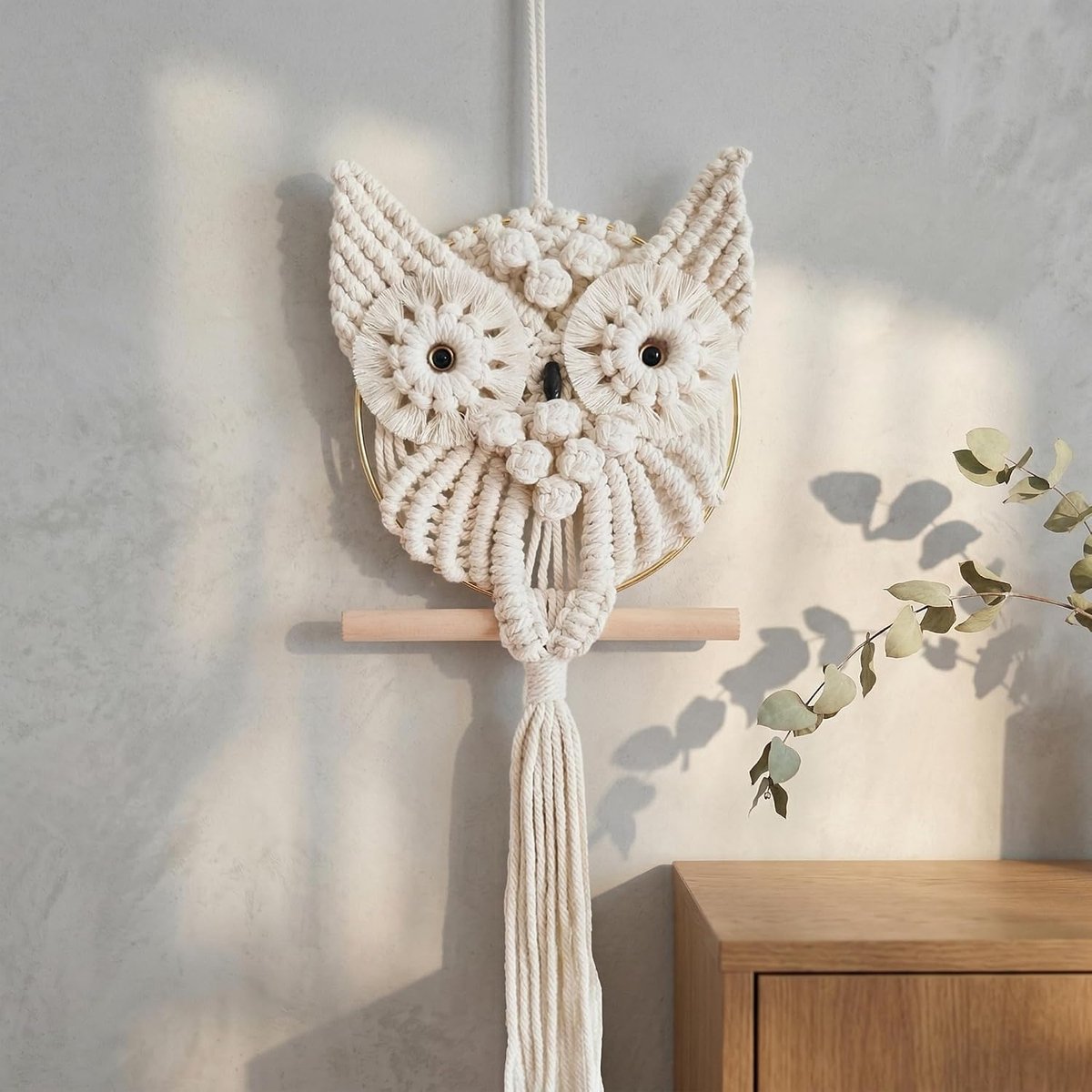Macrame wanddecoratie uil - handgemaakt boho ornament - wijsheid en hoop - sfeervolle wandhanger voor slaapkamer - ShopVlot