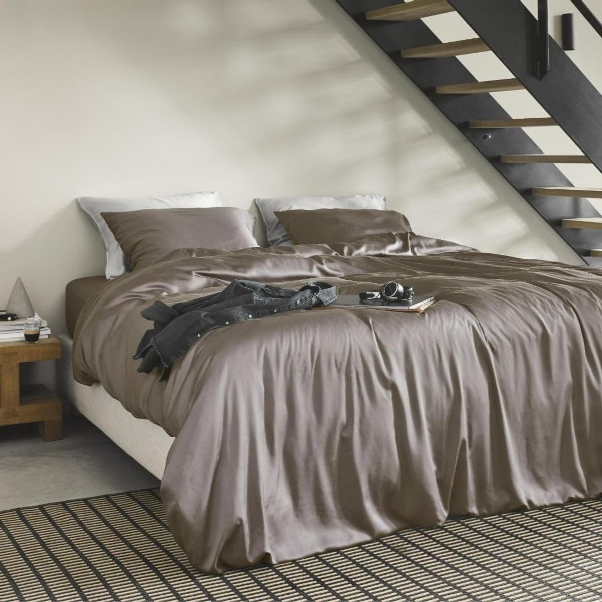 Dekbedovertrek 200x220 - 100% Lyocell satijn - Temperatuurregulerend - Ademend en hypoallergeen - SnelShoppen