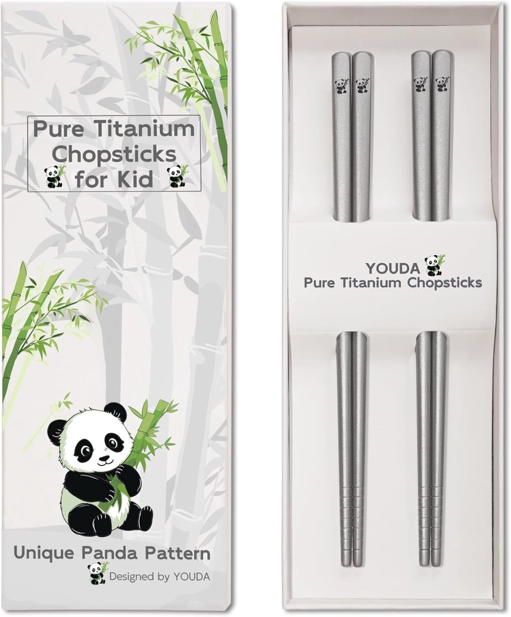 SnelShoppen - 2-Paar Kids Panda Titanium Eetstokjes Geschenkset - Gegraveerd Panda Design, Onbreekbaar, Lichtgewicht, Perfect voor Kinderen, 99,9% Puu