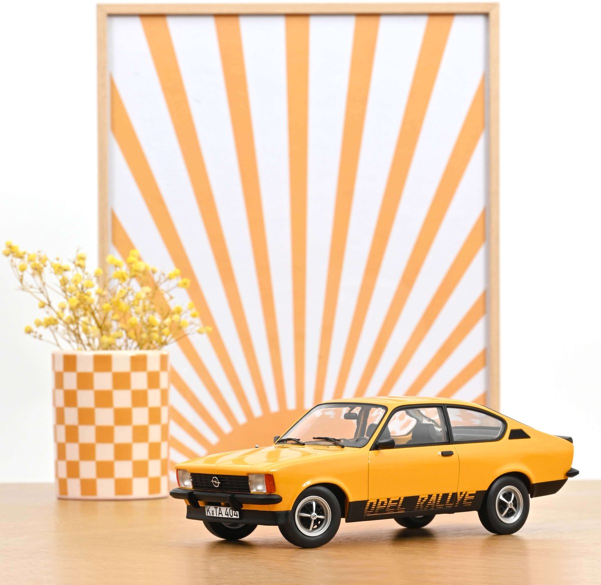 Norev Opel Kadett Rally (1977) Modelauto / Schaal 1:18