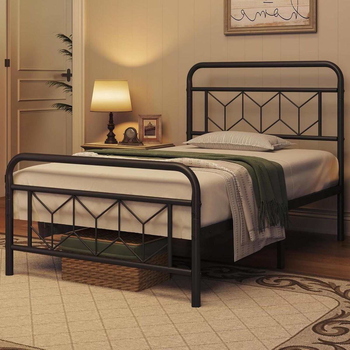 Metalen Bedframe - Eenpersoonsbed Lattenbodem - Slaapkamer Inrichting - Ruimte Onder Bed - 90 x 200 cm - Zwart