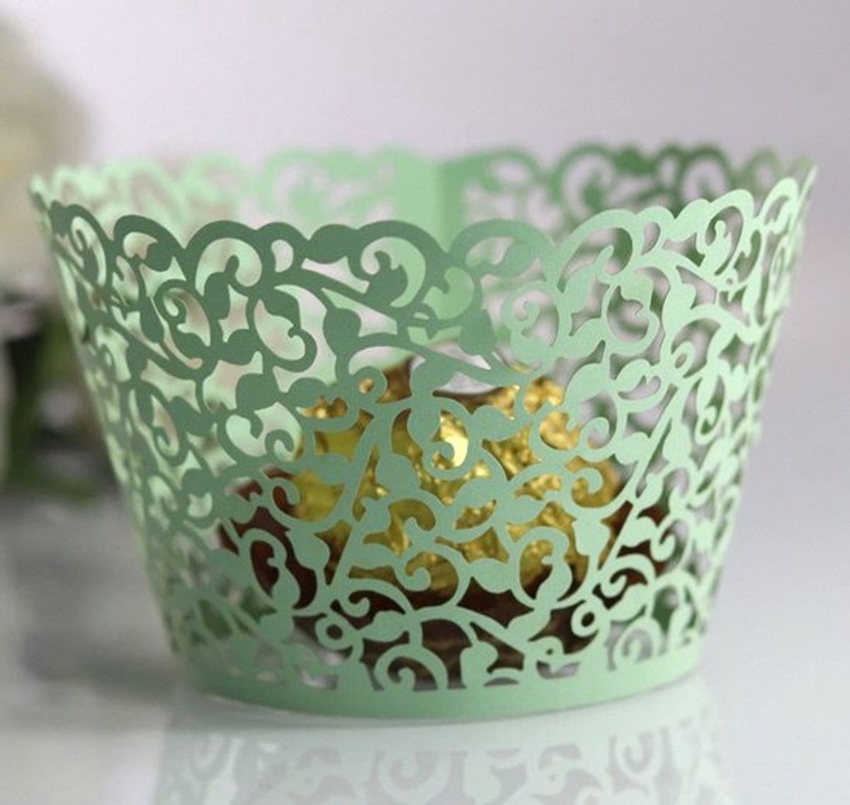 Cupcake-wrapper 50 stuks - Papier - Antislip - Bruiloft/Verjaardag - Decoratie - Verkrijgbaar in 26 kleuren - Formaat 5x5x8cm - Muffinvorm