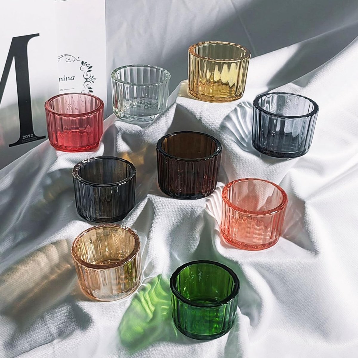 SnelShoppen - Theelichthouders Glas 10 Stuks Meerkleurig 5x3,5 cm | Hittebestendig, Herbruikbaar, Gekleurde Glazen Theelichthouders voor Tafel- en Bru