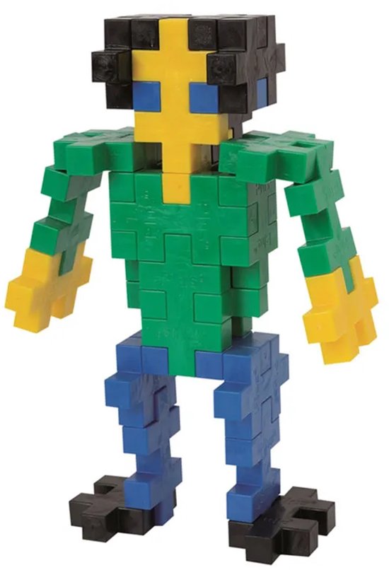 Gemaakt figuur van Plus-Plus bouwstenen: groene trui, gele hals, blauwe broek, zwarte schoenen en haar.