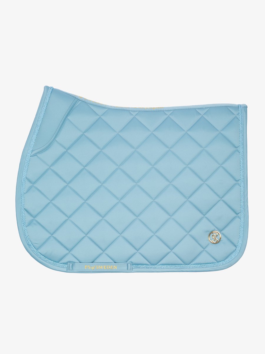 PS of Sweden FW'24 Dekje Satin Serenity Stone Blue - Anatomisch gevormd springzadeldekje