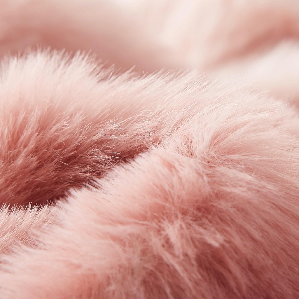 Kuscheldecke 150x200 cm - Fluffy langharig - Warm en knuffelig - Perfect voor winteravonden - ShopVlot