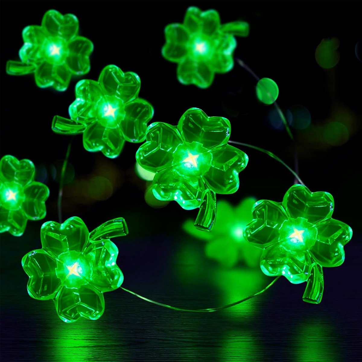 Led-lichtsnoer klaverblad 3 m - groen - warm wit - perfect voor St. Patrick's Day - ShopVlot