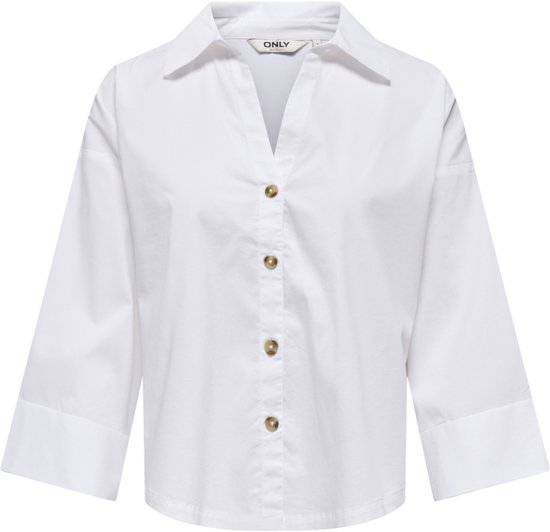 Blouse Only blanche en coton avec manches trois quarts, col, col en V et boutons sur le devant.