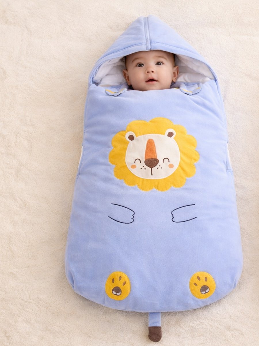 SUMOH® 2-in-1 Baby Winterslaapzak Leeuw Blauw - 0-15 Maanden - Extra Warm & Ademend - Anti-Aftrap met Buikband - Voor Wieg en Kinderwagen - 88 x 46 cm