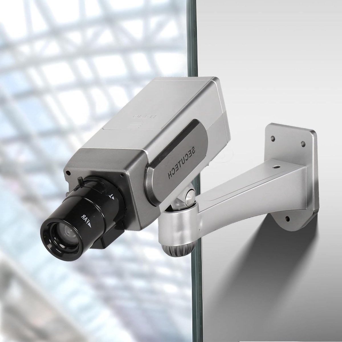 SnelShoppen - Rotatable Dummy Camera - Neppcamera voor Binnen en Buiten - Draadloze Beveiligingscamera met Flitsende LED - Weerbestendige Fake Camera