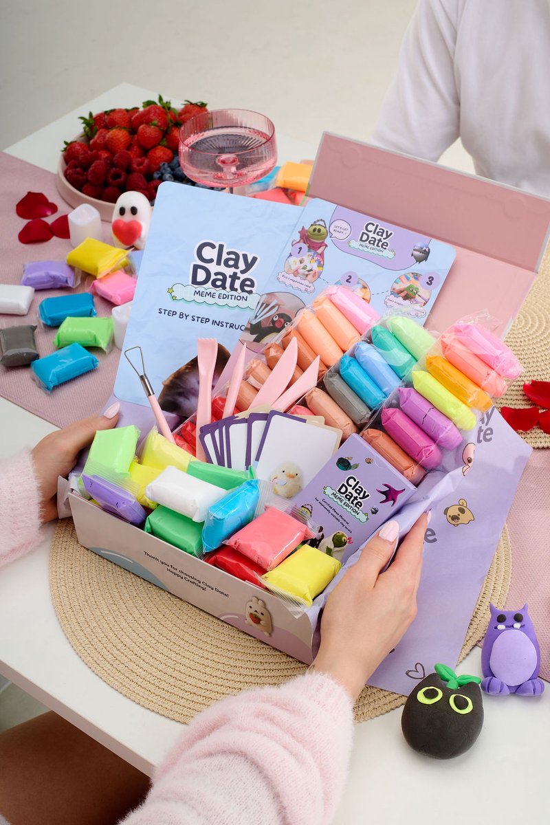 Clay Date™ Meme Kit - All-In-One Clay Sculpting Kit - 50 Funny cards set - 36 Airdry Clay - 5 Sculpting Tools - Simple Instructions