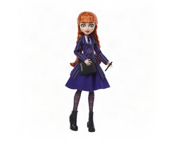 Poupée de collection Monster High x Wednesday - Agnes DeMille avec uniforme violet et accessoires