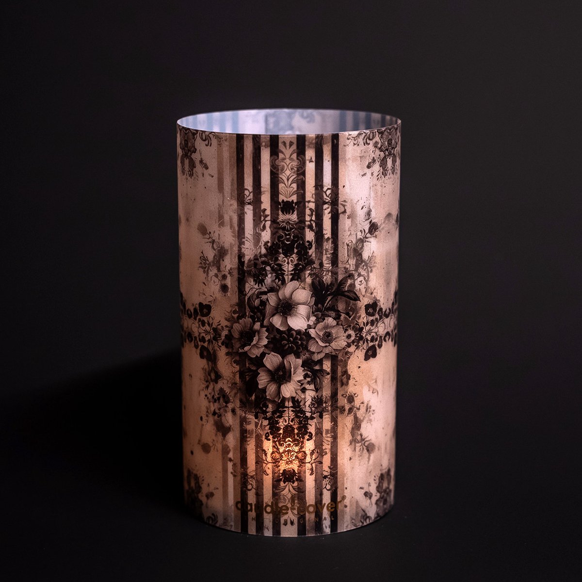 Candle-Cover - Belle Epoque Flowers - trendy omhulsel voor (oplaadbaar) theelicht en waxinelicht - windlicht - 9 cm rond - 16 cm hoog
