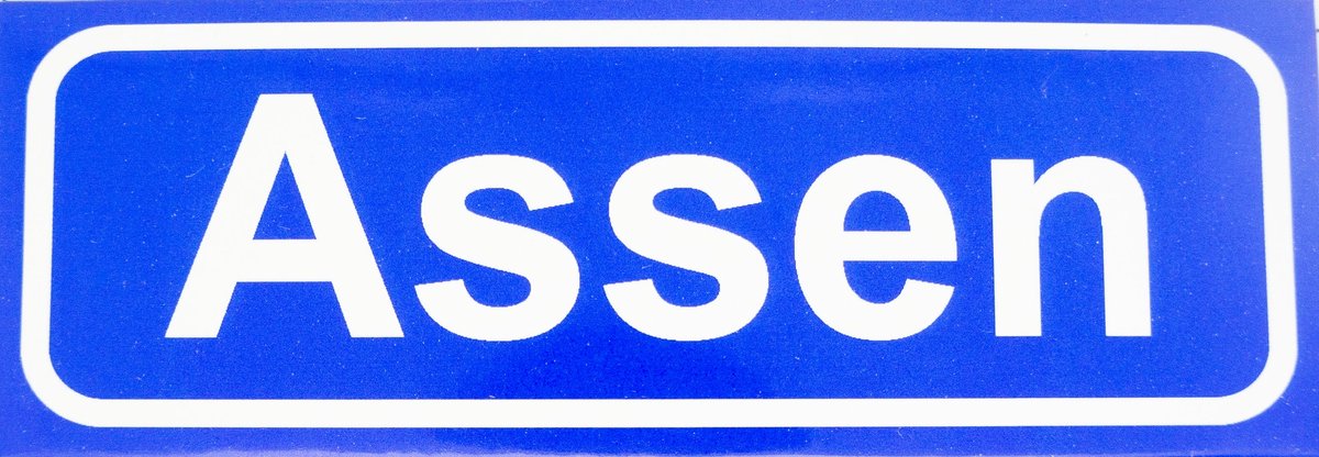 Souv© - koelkast magneet - plaatsnaam bord - kombord - souvenir - koelkastmagneetje - relatiegeschenk Assen