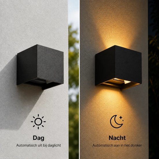 Twee keer een zwarte kubusvormige wandlamp, links met daglicht, rechts verlicht bij nacht.