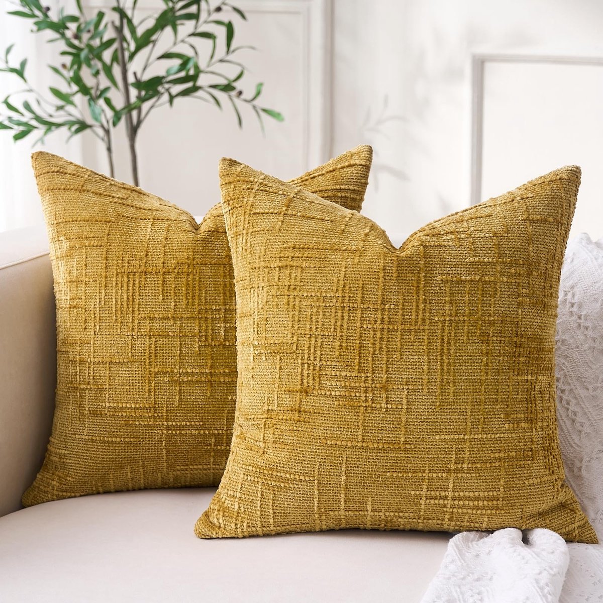 Elzusha - Set van 2 Moderne Chenille Kussenhoezen 45x45cm Geel
