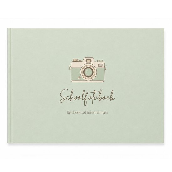 Groen schoolfotoboek met illustratie van een camera en tekst "Schoolfotoboek".