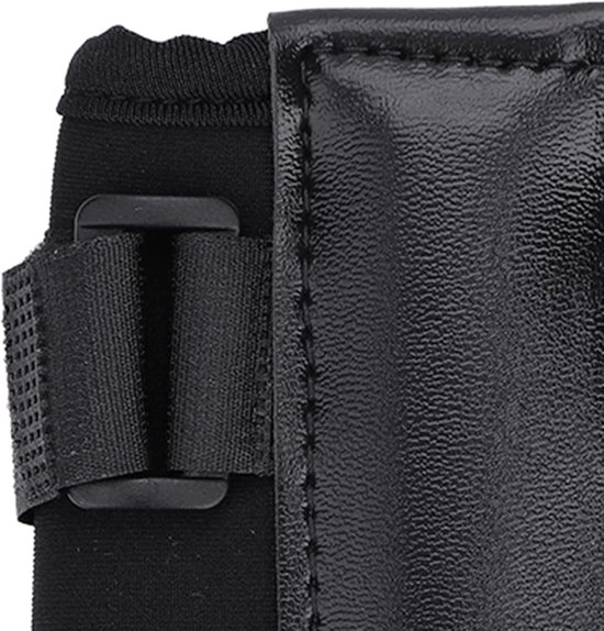 Pols Fixator - Polsbrace Swing Trainer - Golf Swing Verbeteren - Houdt Pols Correct - 14 x 9 cm - Zwart — afbeelding 2