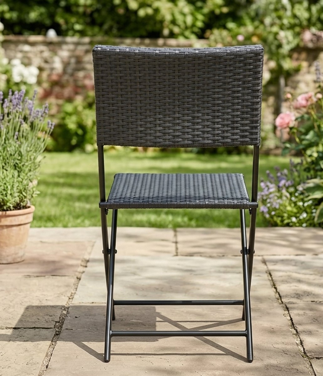 Compact Fold Luxe Set van 4 Polyrattan Opvouwbare Tuinstoelen – Weerbestendige Camping & Balkonstoelen – Lichtgewicht, Ruimtebesparend & UV-bestendig – Zwart - IndustroHome