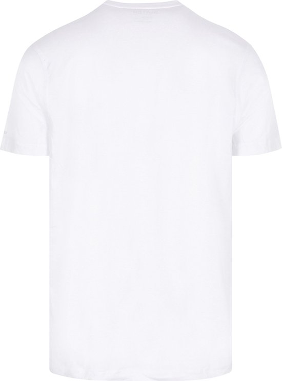 Achterkant van een wit V-hals T-shirt met korte mouwen