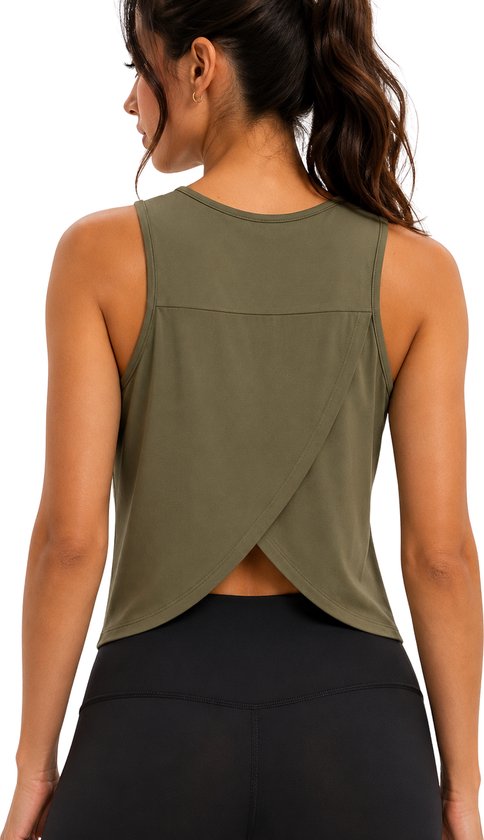 Groene tanktop met open rug design en crop fit.