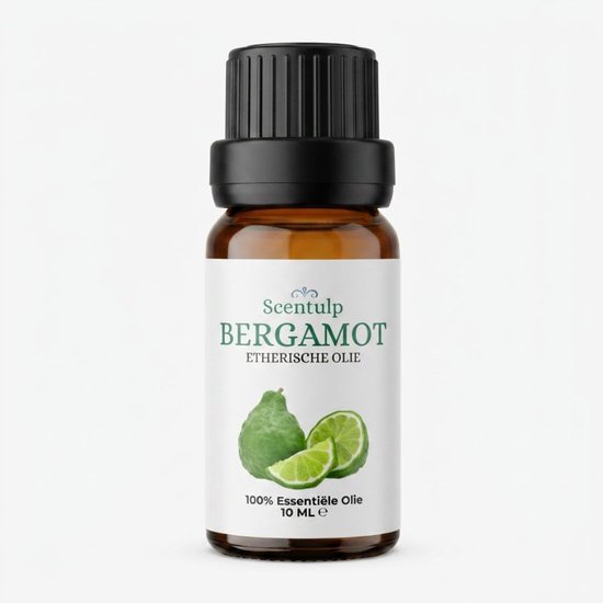 Amberkleurig flesje met zwarte dop, label met 'Scentulp BERGAMOT ETHERISCHE OLIE' en afbeelding van bergamotvruchten.