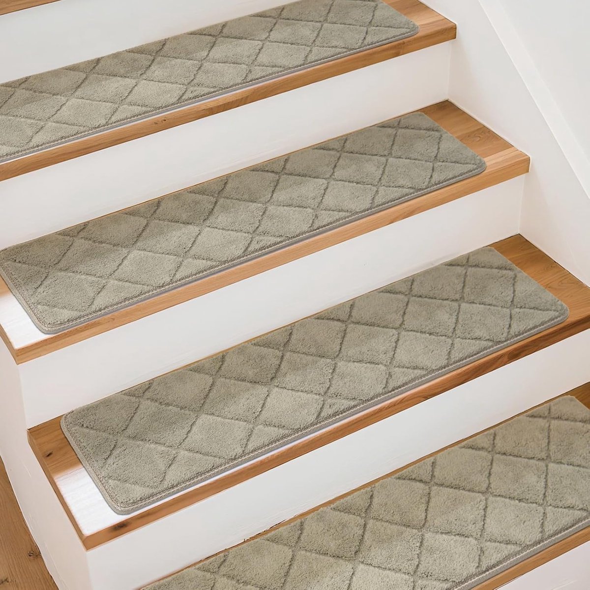 Stair Mats 20 x 76 cm - Zelfklevend - Veilige Trapmat Set van 15 - Ideaal voor Kinderen, Ouderen en Huisdieren - Jacquard Beige