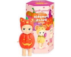 Sonny Angel Figuur - Verzamelpop Baby - Halloween Decoratie - Willekeurig Figuur - 7.5-9.5 cm - Oranje