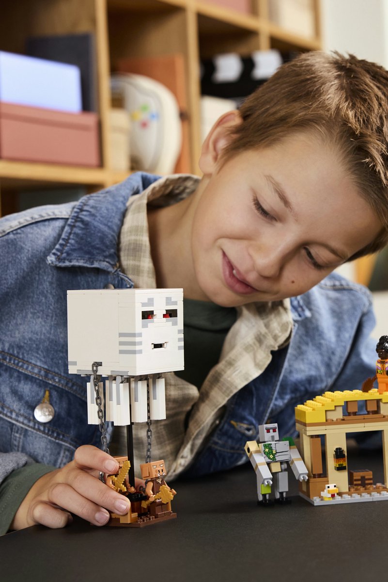 LEGO Minecraft De Ghast-Ballon Aanval op het dorp - 21273 — afbeelding 19