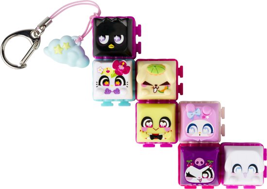 Een set van acht Clickeez speelgoedfiguurtjes met sleutelhanger en wolkje. Bevat Hello Kitty, Kuromi, Pompompurin en My Melody.