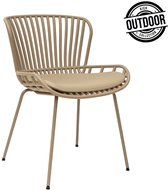 Beige tuinstoel met dunne verticale spijlen en een beige zitkussen.