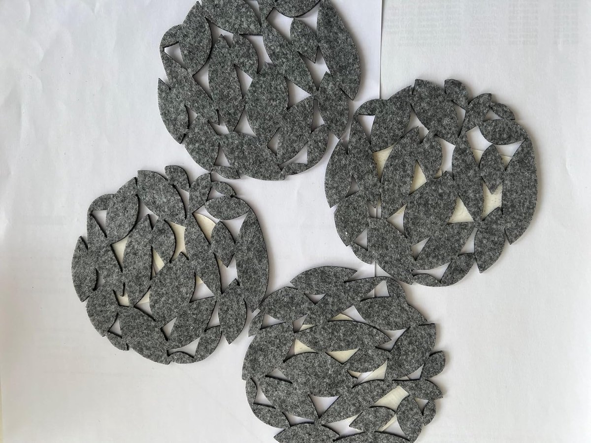 Vilten Onderzetters - Set van 4 - Dranken Beschermen - Wasbaar Ontwerp - 11 cm Diameter - Grijs