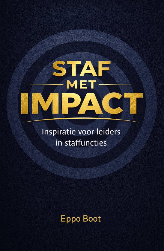 Boek "Staf met impact" met gouden letters op een donkerblauwe cirkel.
